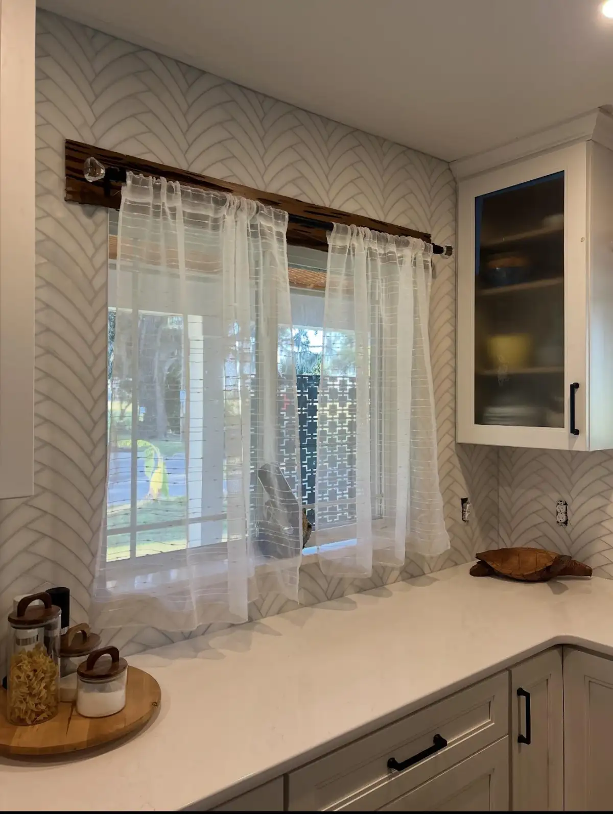 Glass mosaic backsplash tile installation in Fort Worth kitchen